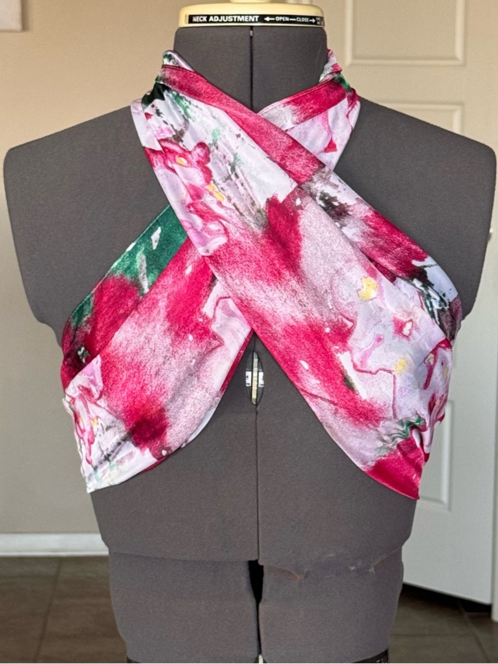 Pink Green Floral Wrap Scarf Tie Vince Camuto